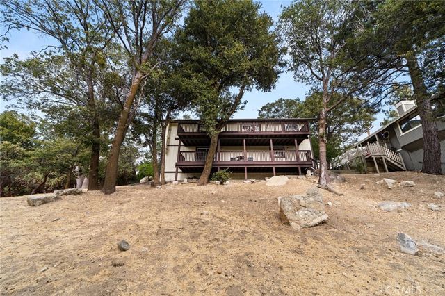 1541 Krause Lane, Lake Arrowhead, CA 92352