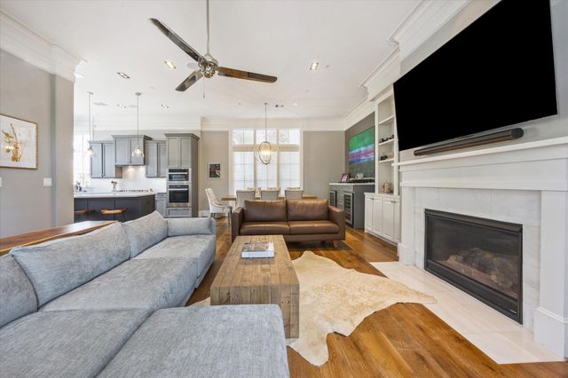 6331 Durford Street, Houston, TX 77007