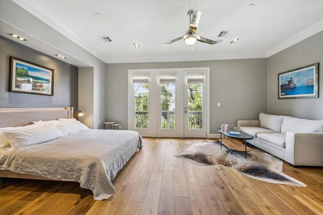 6331 Durford Street, Houston, TX 77007