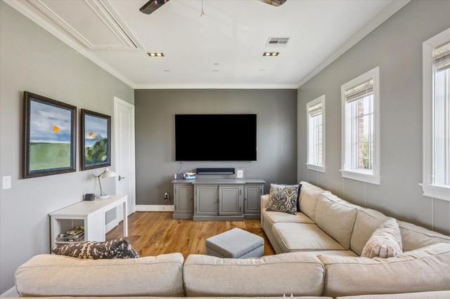 6331 Durford Street, Houston, TX 77007