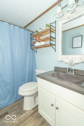 198 Holly Lane, New Castle, IN 47362