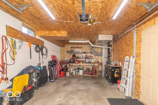 198 Holly Lane, New Castle, IN 47362