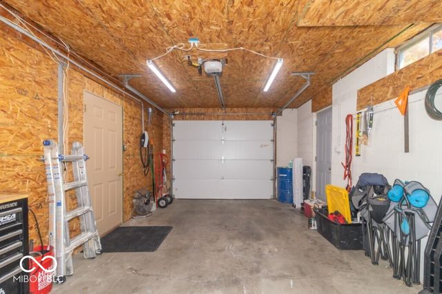 198 Holly Lane, New Castle, IN 47362