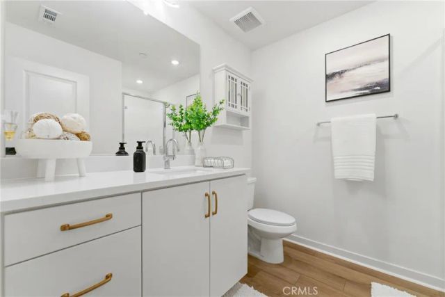 3247 E. Moonstone Drive, Ontario, CA 91761
