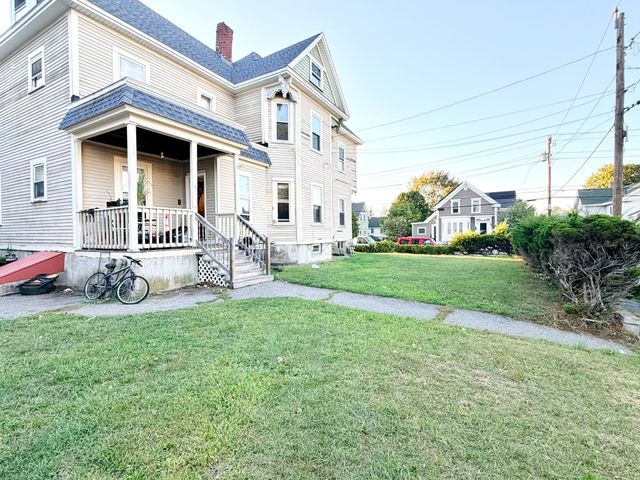 604 Westford St 2, Lowell, MA 01851