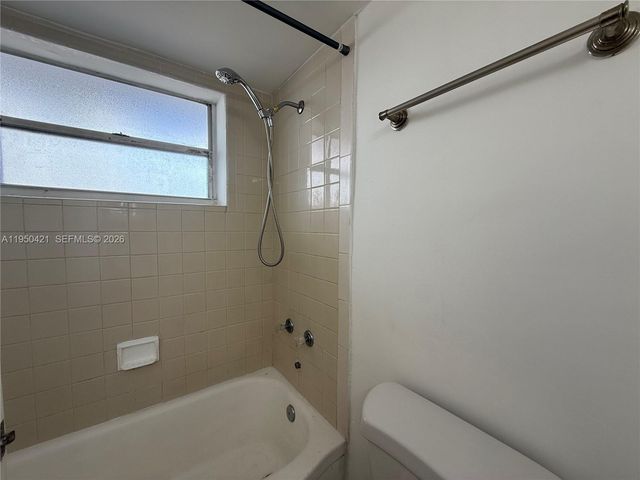 7904 West Dr 306, North Bay Village, FL 33141