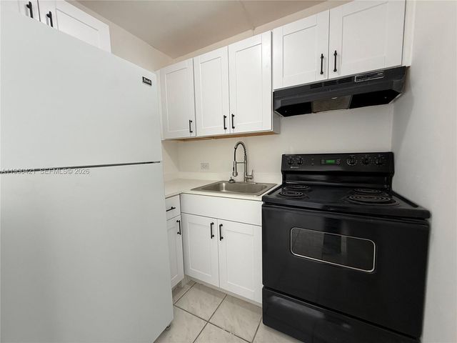 7904 West Dr 306, North Bay Village, FL 33141