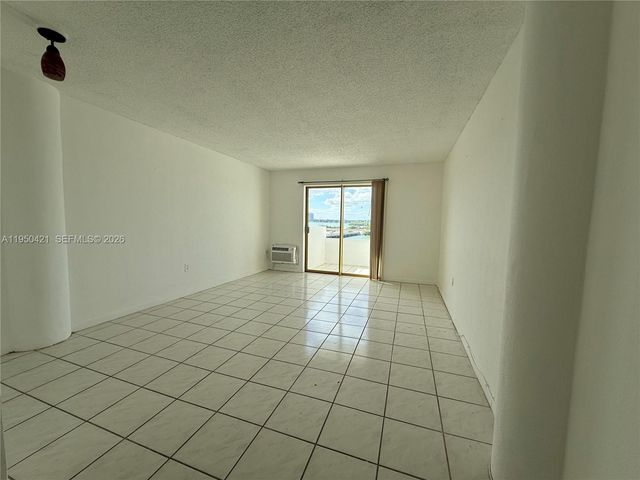 7904 West Dr 306, North Bay Village, FL 33141