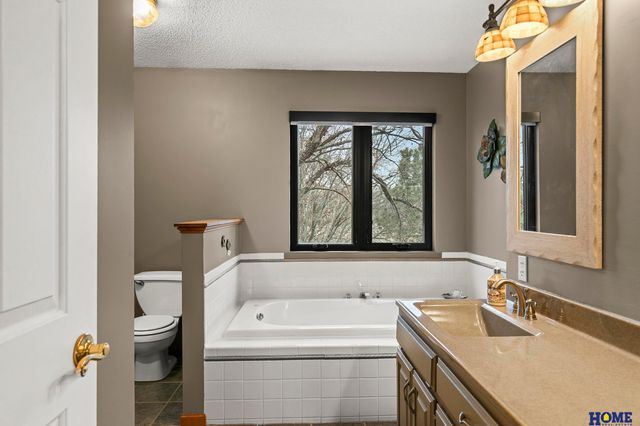 2212 S 96th Road, Firth, NE 68358