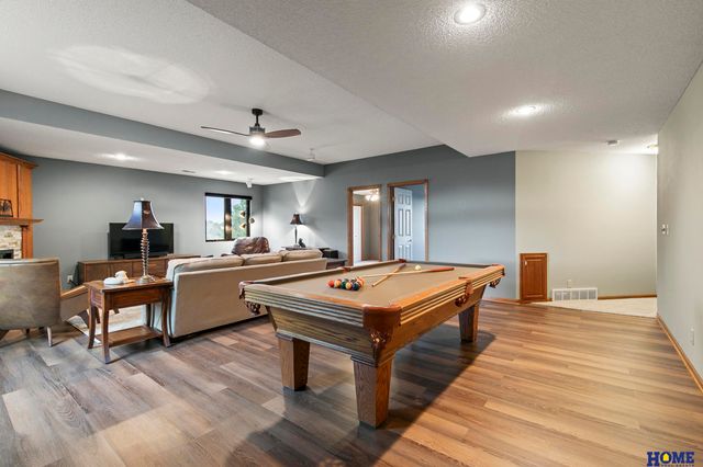 2212 S 96th Road, Firth, NE 68358