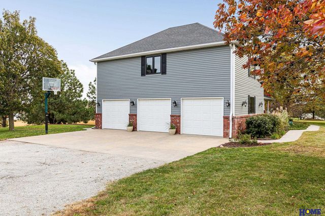 2212 S 96th Road, Firth, NE 68358