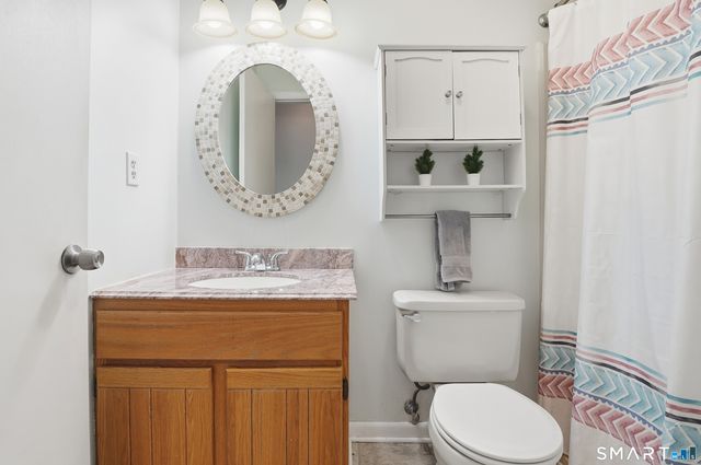 40 Cornerstone Court APT 23, Southington, CT 06479