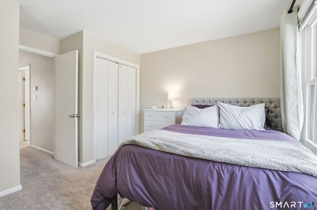 40 Cornerstone Court APT 23, Southington, CT 06479