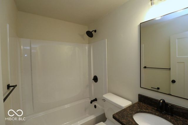 304 E Chestnut Street, Crawfordsville, IN 47933