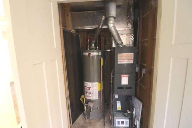 304 E Chestnut Street, Crawfordsville, IN 47933