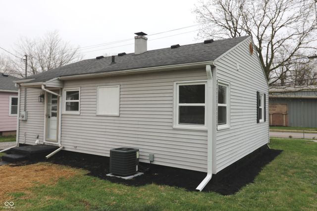 304 E Chestnut Street, Crawfordsville, IN 47933