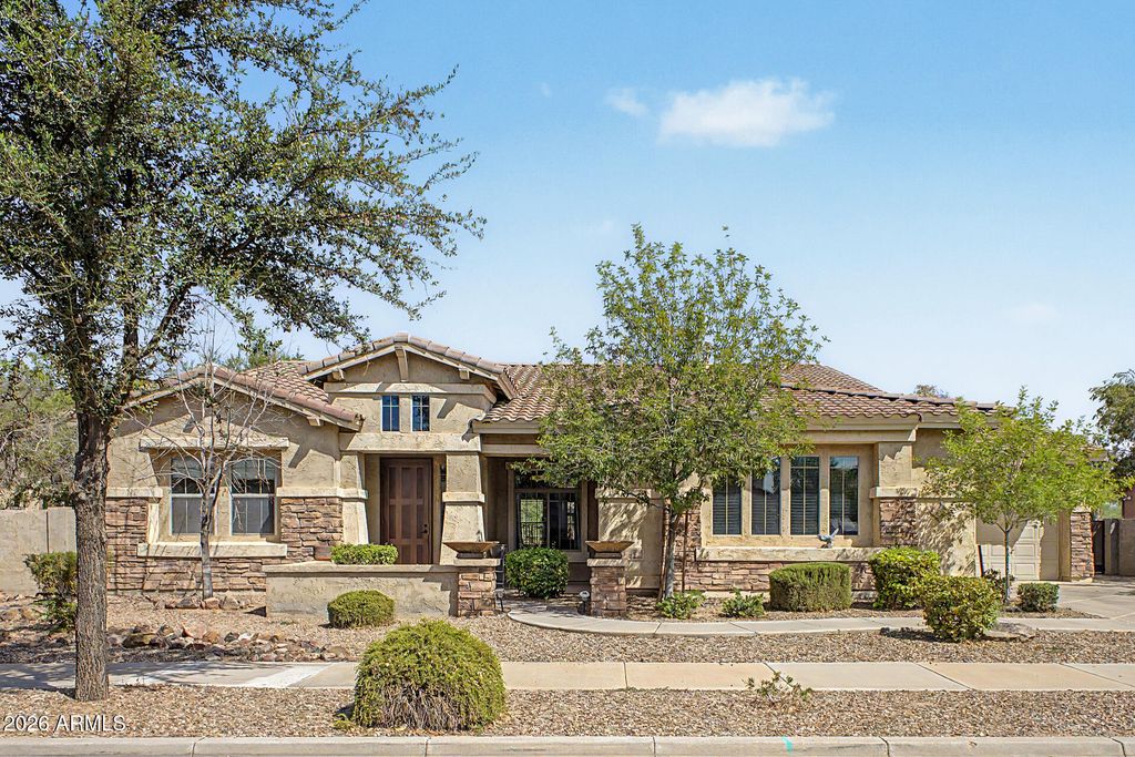 18572 E APRICOT Lane, Queen Creek, AZ 85142 — photo 2