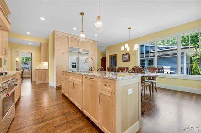 231 E Argonne Drive, Kirkwood, MO 63122