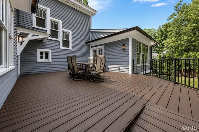 231 E Argonne Drive, Kirkwood, MO 63122
