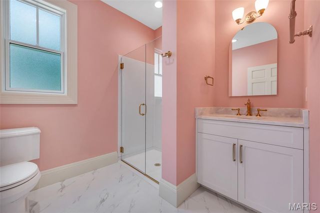 231 E Argonne Drive, Kirkwood, MO 63122