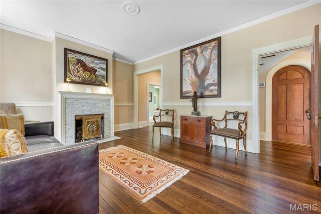 231 E Argonne Drive, Kirkwood, MO 63122