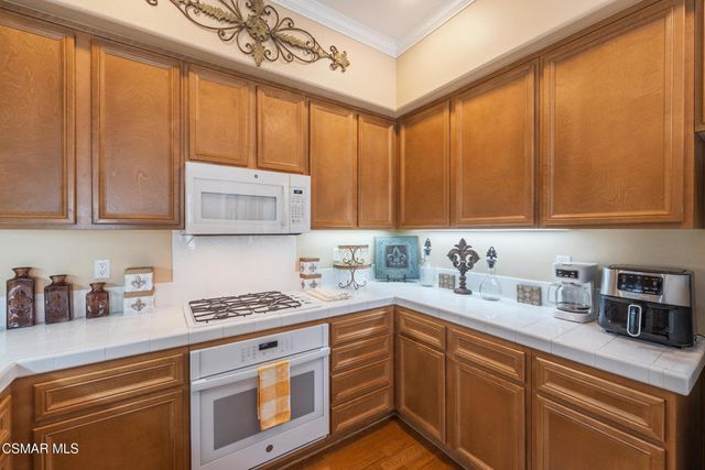 2919 Estilita Way D, Simi Valley, CA 93063