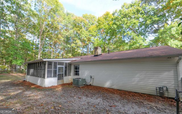 125 Brooks Drive, Tyrone, GA 30290