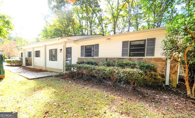 125 Brooks Drive, Tyrone, GA 30290