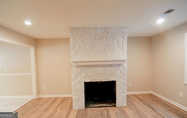 125 Brooks Drive, Tyrone, GA 30290