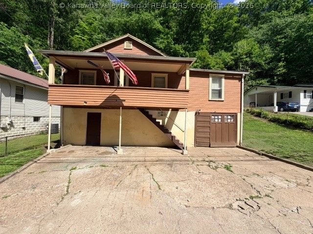 836 S Park Road, Charleston, WV 25304