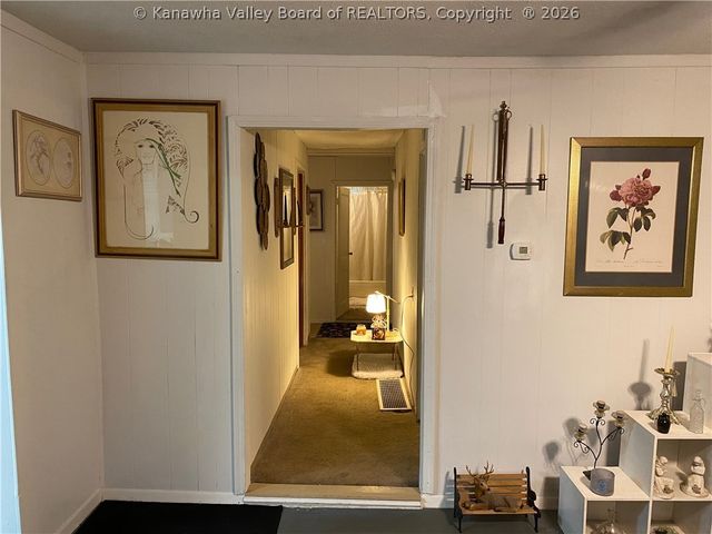 836 S Park Road, Charleston, WV 25304