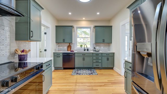 354 Mohawk Avenue, Scotia, NY 12302