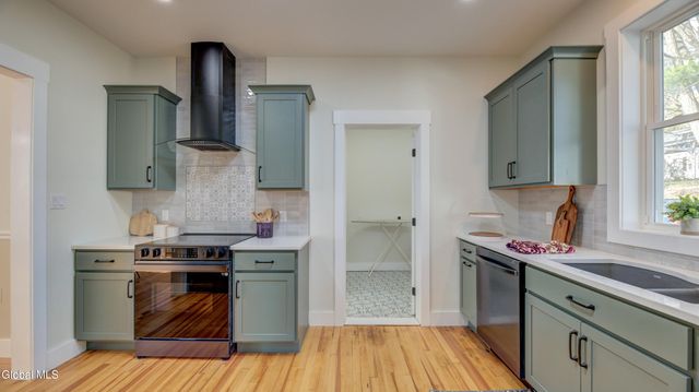 354 Mohawk Avenue, Scotia, NY 12302