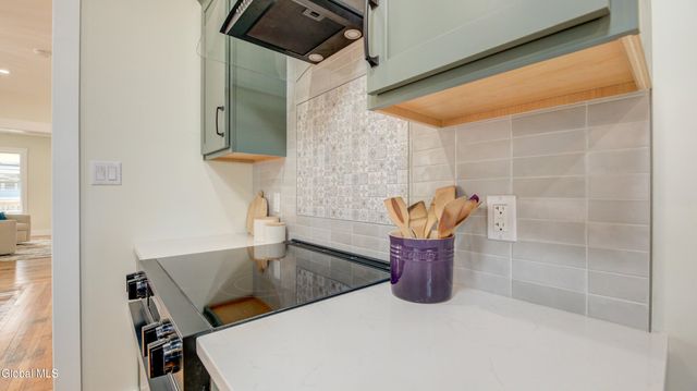 354 Mohawk Avenue, Scotia, NY 12302