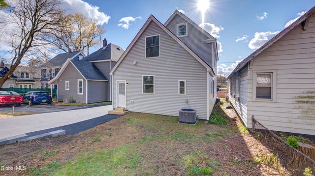 354 Mohawk Avenue, Scotia, NY 12302