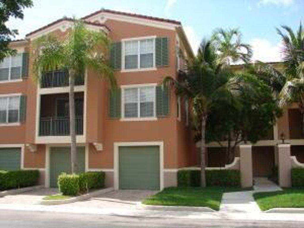 11730 Saint Andrews Place 306, Wellington, FL 33414