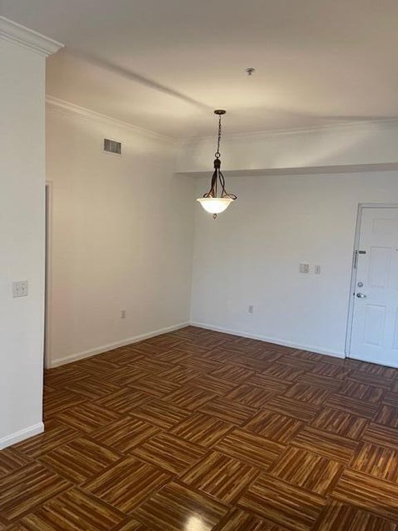 Image 5 of property listing at 11730 Saint Andrews Place 306, Wellington, FL 33414