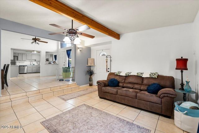 10519 W HEATHERBRAE Drive, Phoenix, AZ 85037