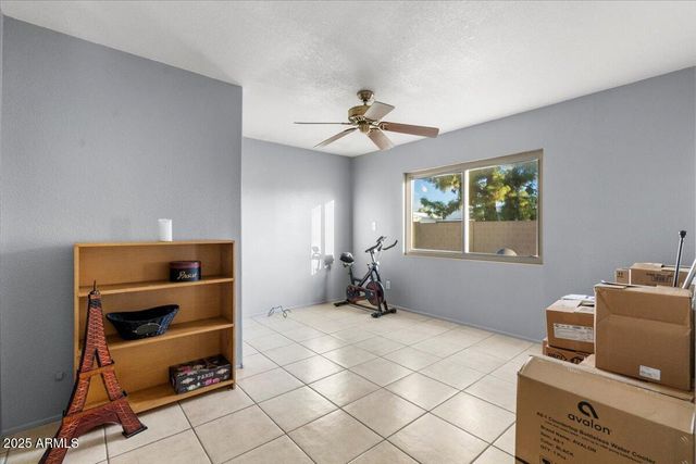 10519 W HEATHERBRAE Drive, Phoenix, AZ 85037