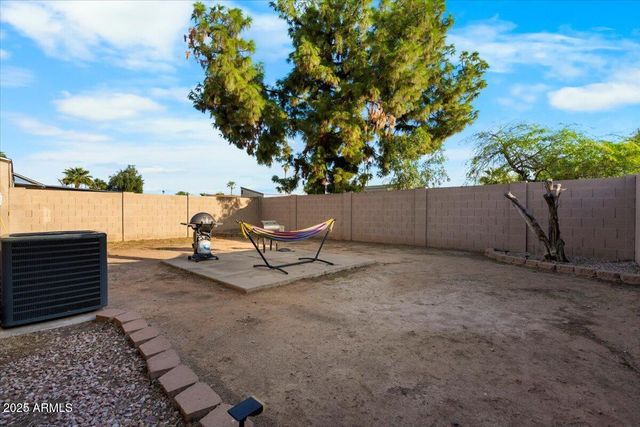 10519 W HEATHERBRAE Drive, Phoenix, AZ 85037