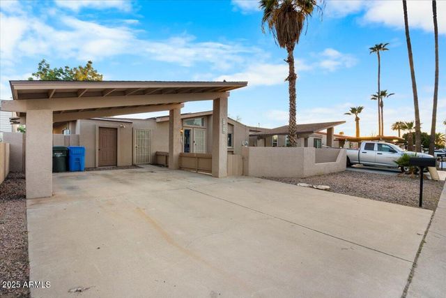 10519 W HEATHERBRAE Drive, Phoenix, AZ 85037