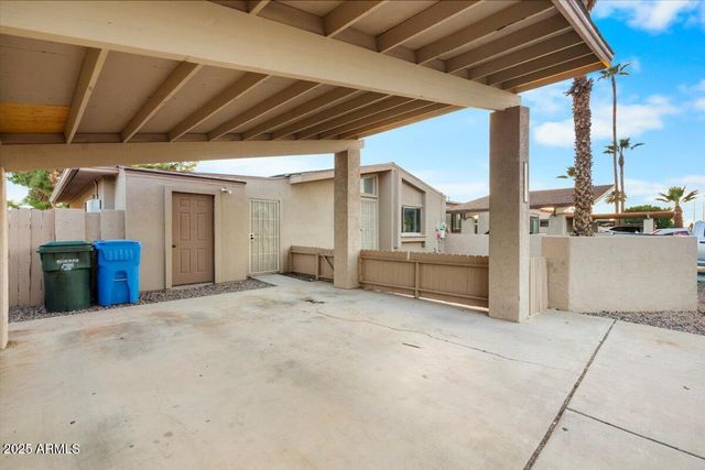 10519 W HEATHERBRAE Drive, Phoenix, AZ 85037