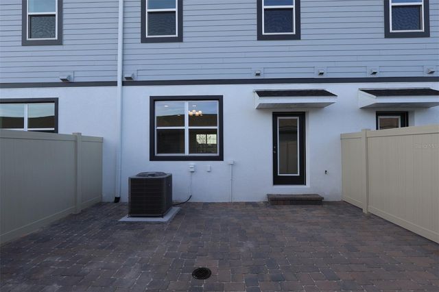 1363 MOUNT ROYAL DRIVE, St Cloud, FL 34771