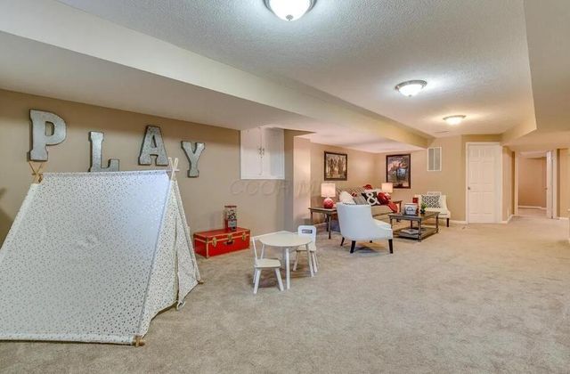 4249 Vista Walk Lane, Powell, OH 43065