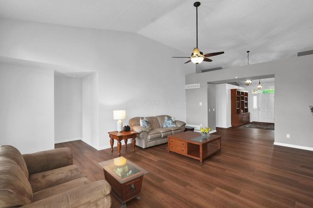 4249 Vista Walk Lane, Powell, OH 43065