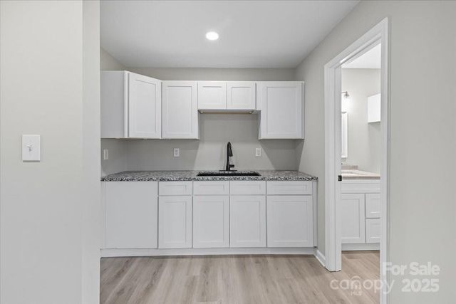 5101 Monroe Road, Charlotte, NC 28205