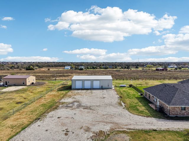 261 Meadowpark, Mclendon Chisholm, TX 75032