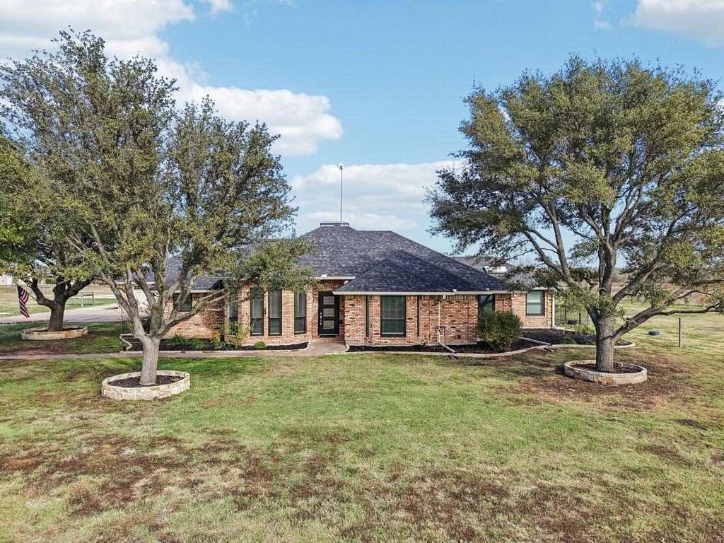 261 Meadowpark, Mclendon Chisholm, TX 75032