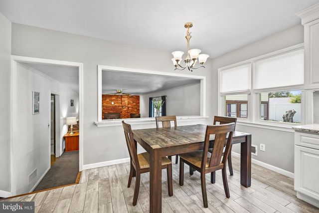 33 RAY DWIER DR, Hamilton, NJ 08690