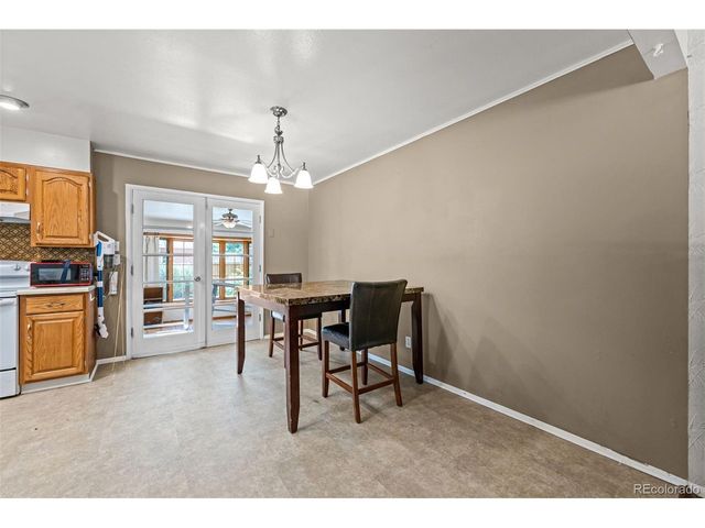 6421 Iris Ct, Arvada, CO 80004